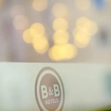 Hotel B&B Hotel Clermont-Ferrand Le Brezet Aeroport