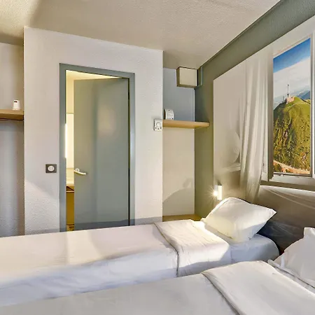 B&B Hotel Clermont-Ferrand Le Brezet Aeroport