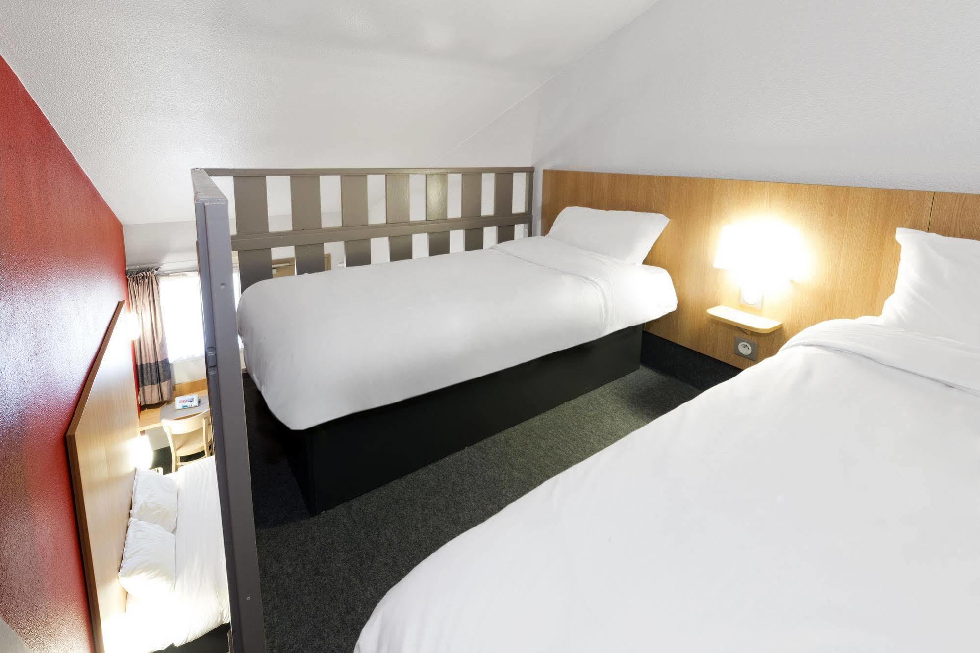 B&B Hotel Clermont-Ferrand Le Brezet Aeroport Clermont-Ferrand